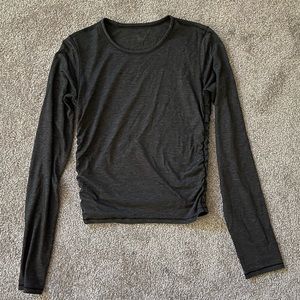 Lululemon | Dark Gray Cropped Long Sleeve